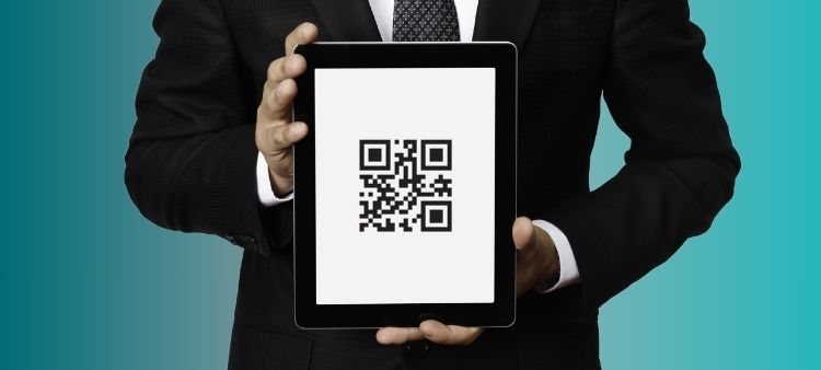 Salvataggio Contatto su Smartphone da QR Code